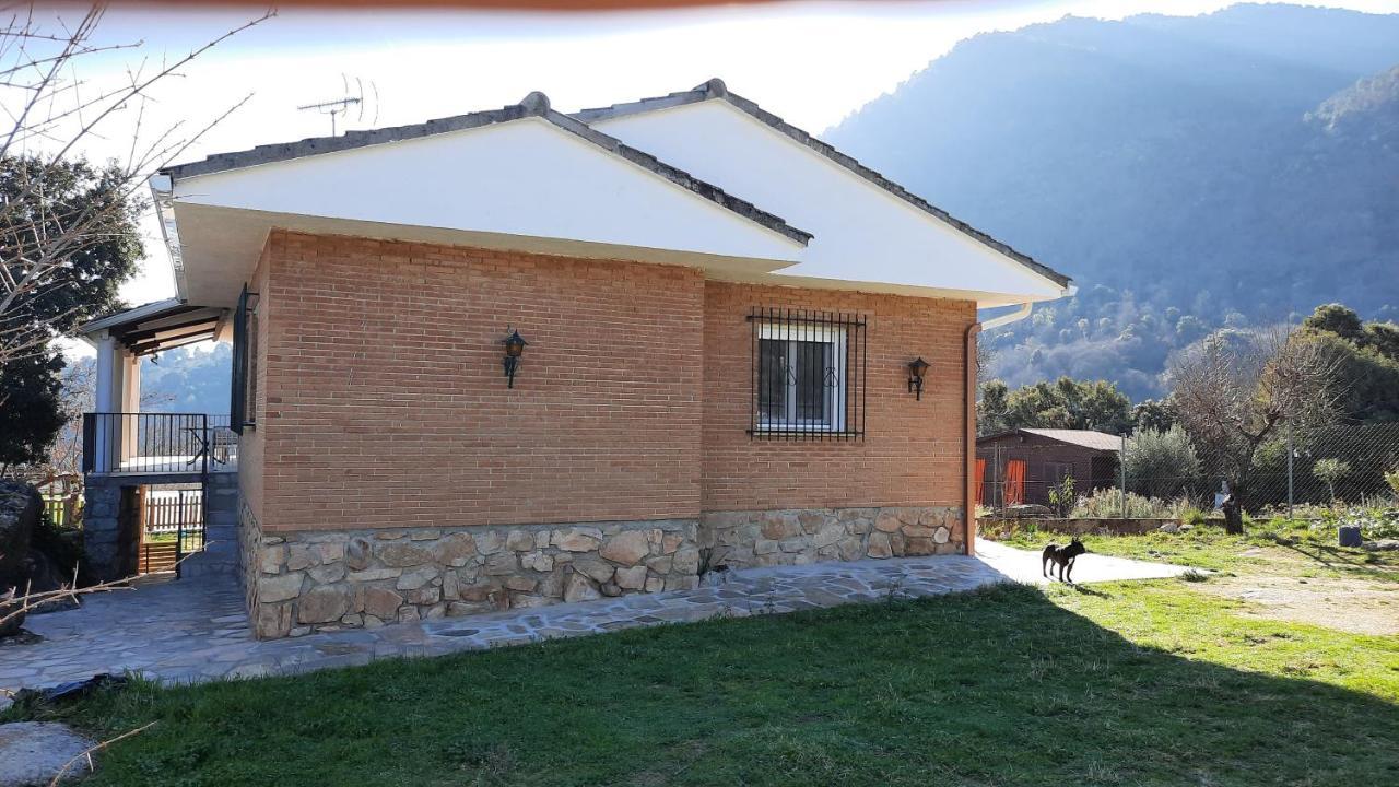 Chalet con piscina y BBQ para 10 personas San Martín de Valdeiglesias Exterior foto