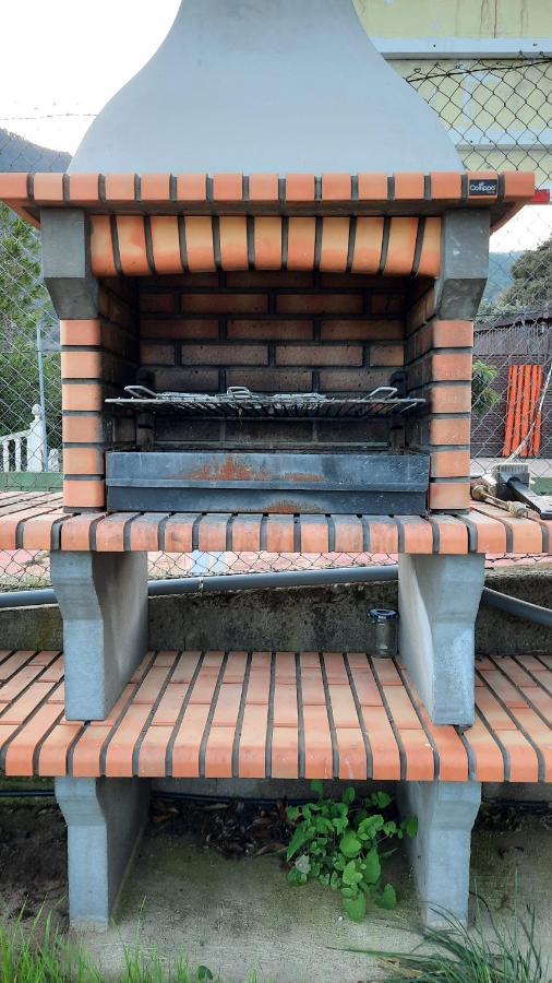 Chalet con piscina y BBQ para 10 personas San Martín de Valdeiglesias Exterior foto